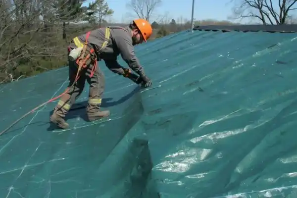 Emergency Roof Tarping 14 11zon